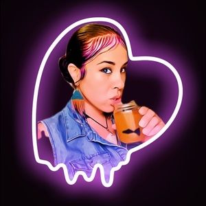 Meet your Posher, Monique